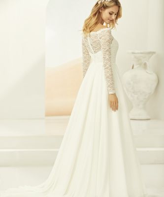 AURELIA-Bianco-Evento-bridal-dress-2